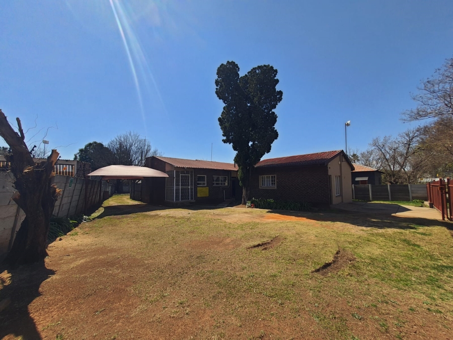 7 Bedroom Property for Sale in Die Bult North West